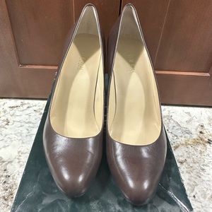 Lauren Ralph Lauren Zamora Dark Brown Pumps